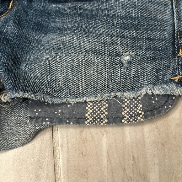 Perfect condition American Eagle denim shorts 2 - Picture 5 of 5